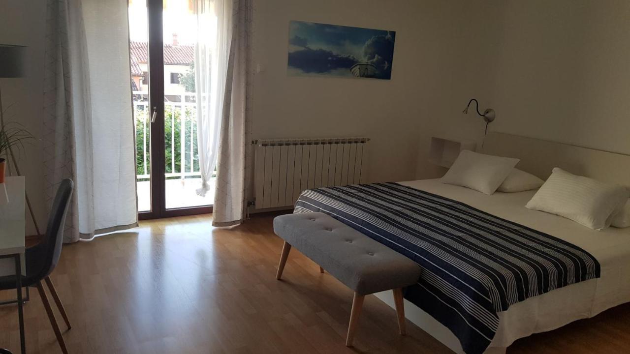 Apartments & Rooms Tom メドゥリン エクステリア 写真