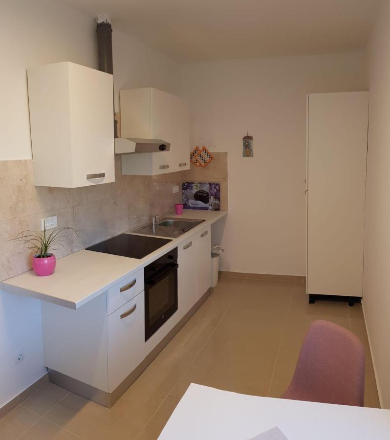 Apartments & Rooms Tom メドゥリン エクステリア 写真