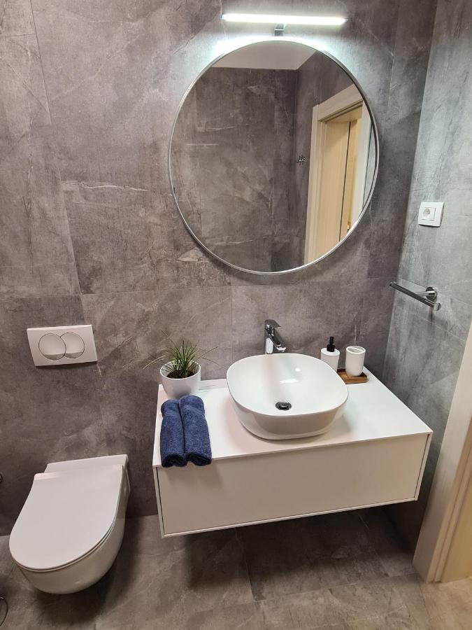 Apartments & Rooms Tom メドゥリン エクステリア 写真